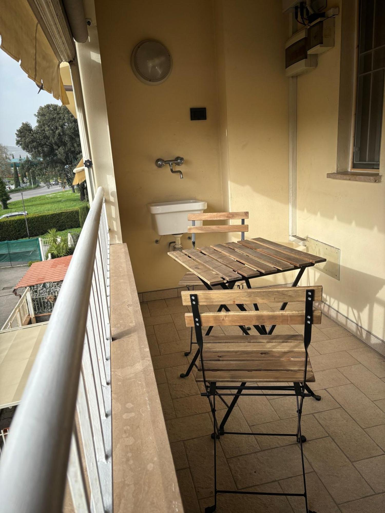 Vespucci Rooms & Apartament Eliana Firenze Bagian luar foto